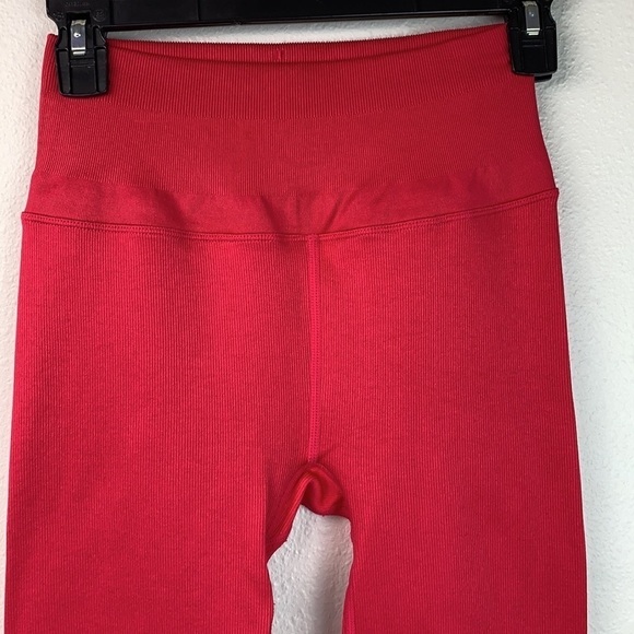 Pink VS x Spiritual Gangster high waist ribbed compression long leggings EUC - Picture 4 of 9